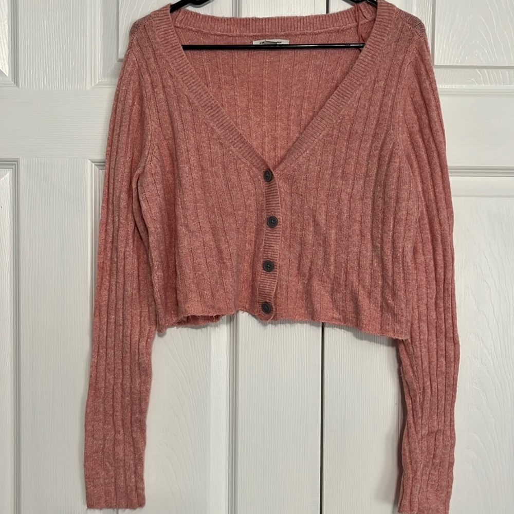 American Eagle crop cardigan